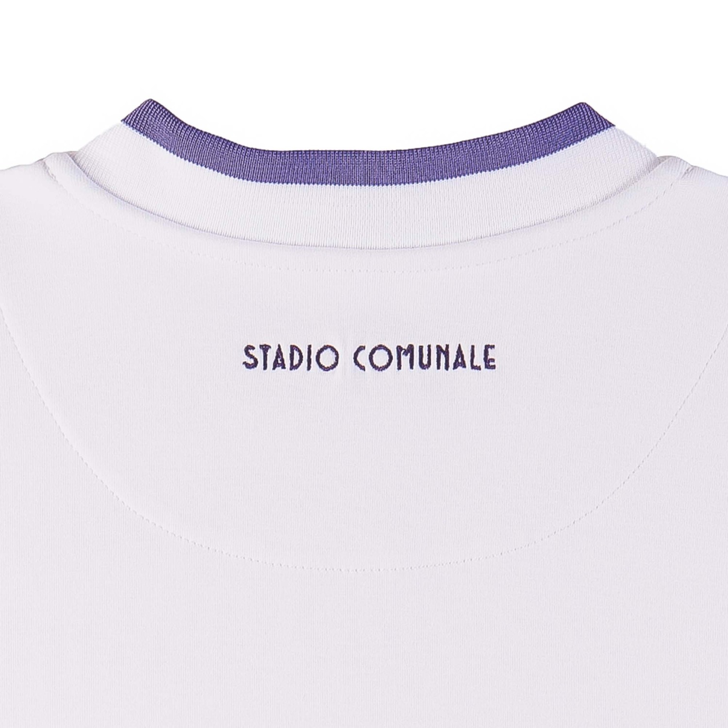 Collar of Track jacket for Los Merengues.