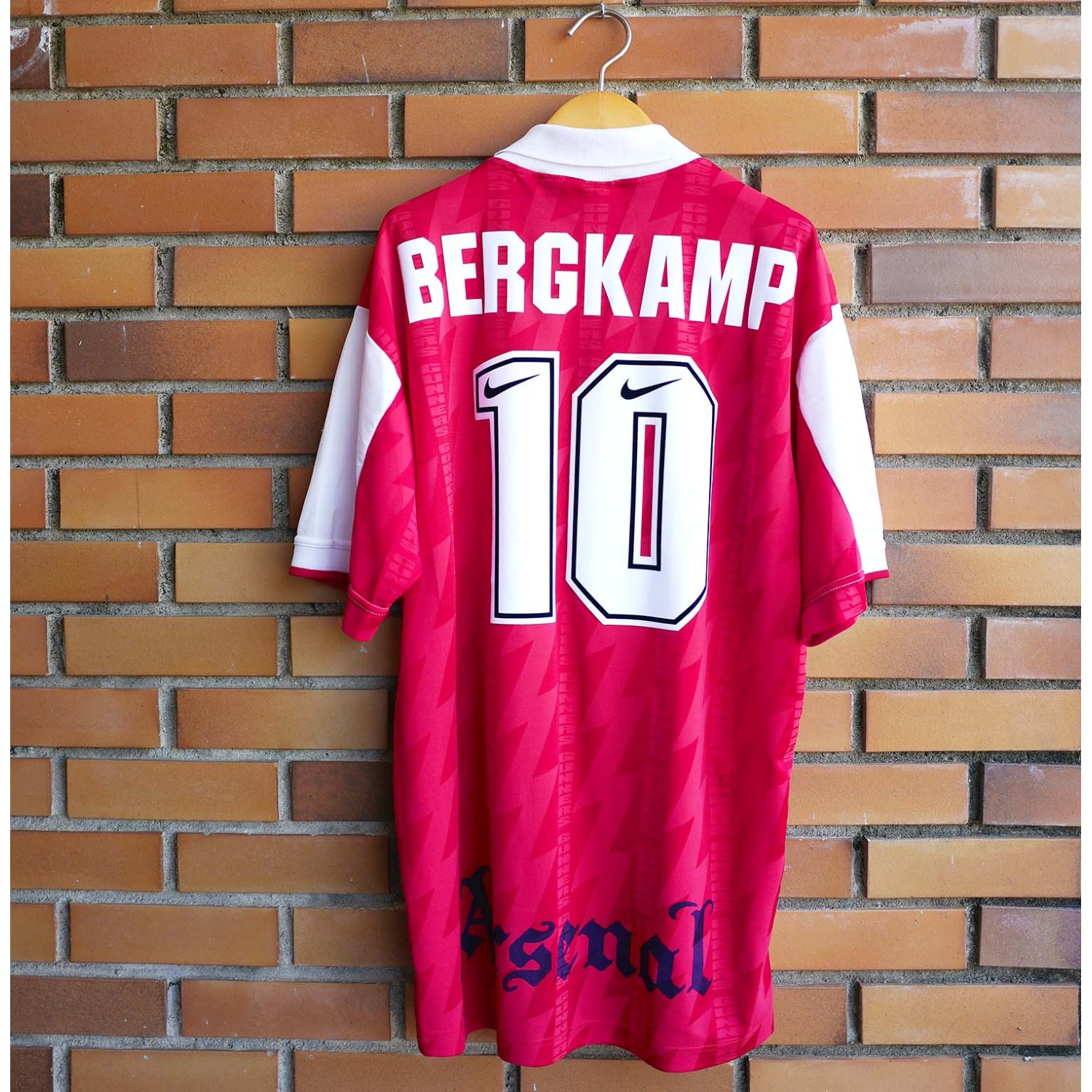 Arsenal Bergkamp soccer jersey